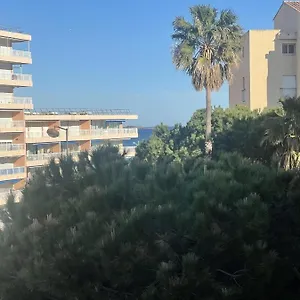  Appartement Joli Studio Les Pieds Dans L'eau France